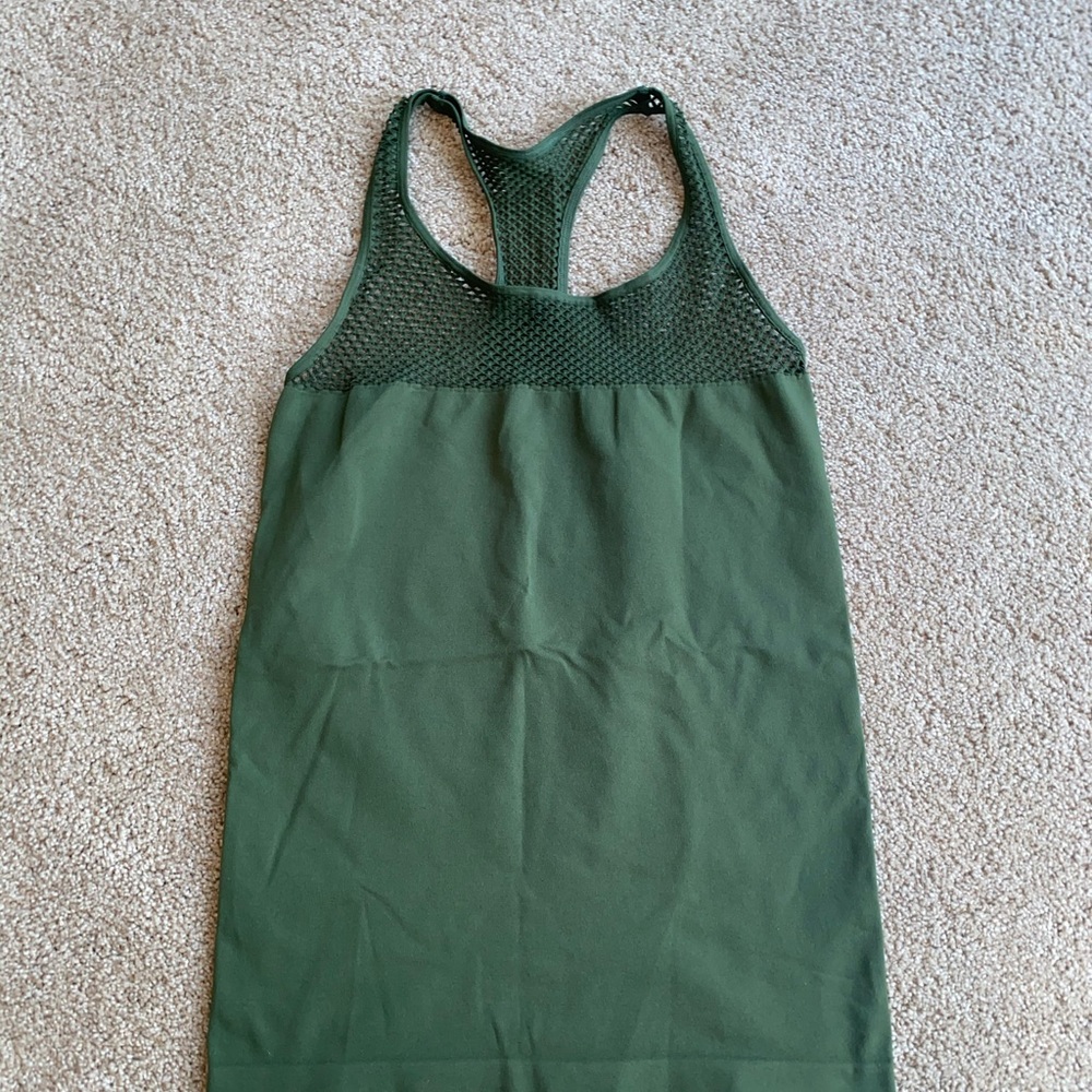 Athletic tank euc size medium z by zella